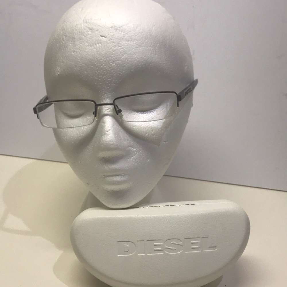 Diesel glasses